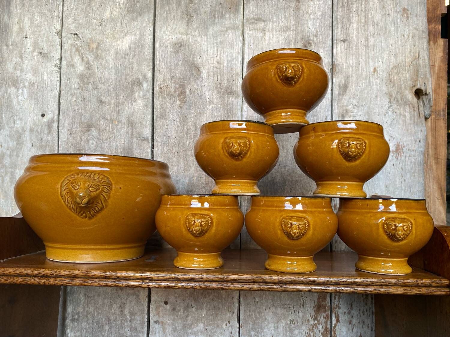 Antique Soup Tureen + 6 Onion Bowls Beige Ceramic Lion Head Vintage #B578