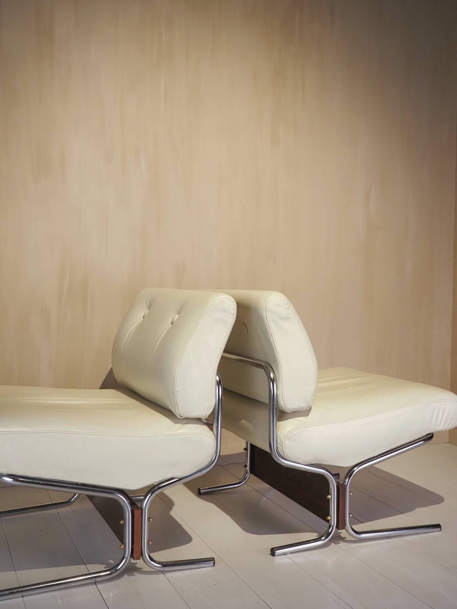Rare pair of "Caracas" lounge chairs by Pierre Guariche, 1960s