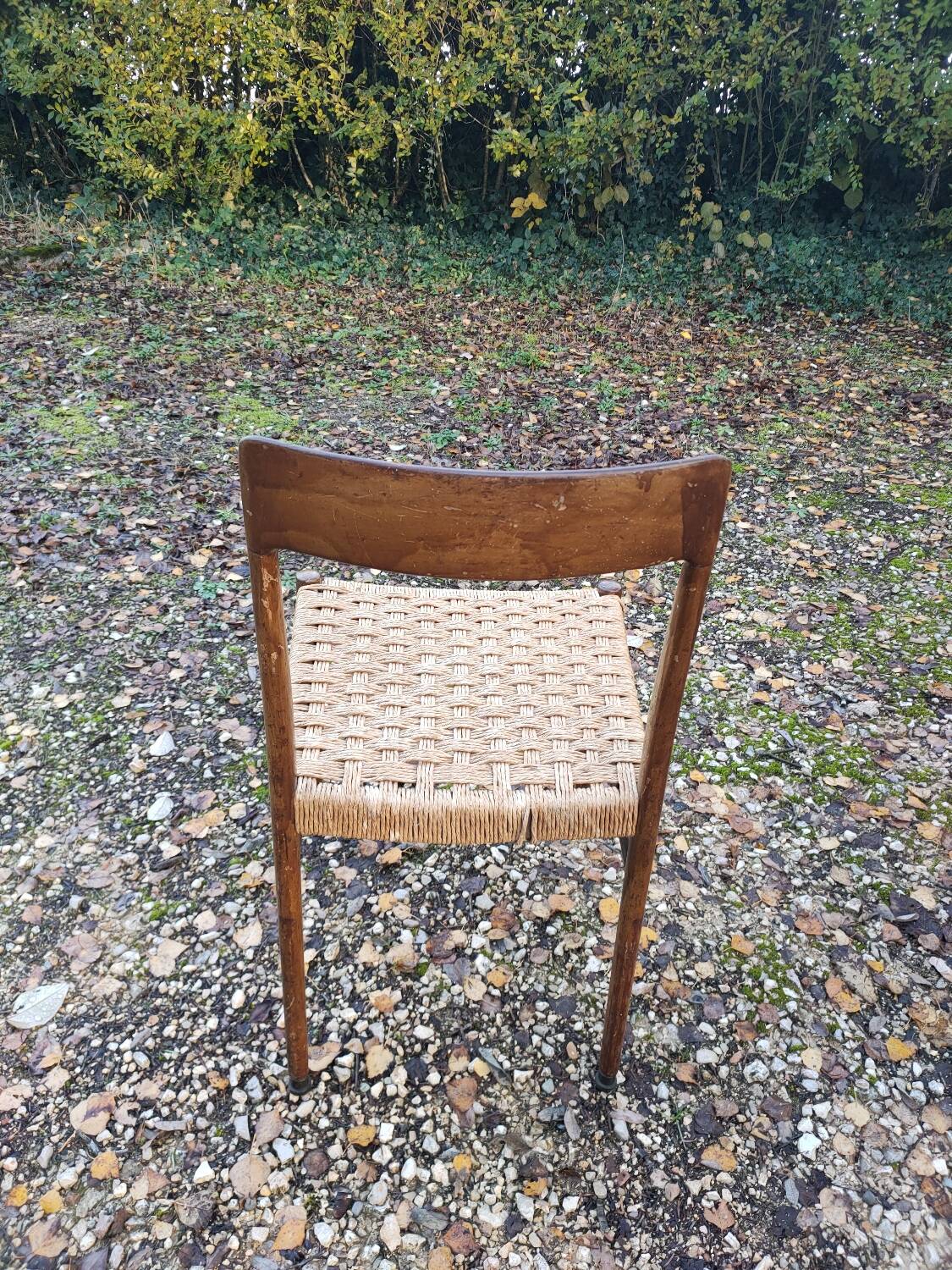3 Scandinavian Moller chairs
