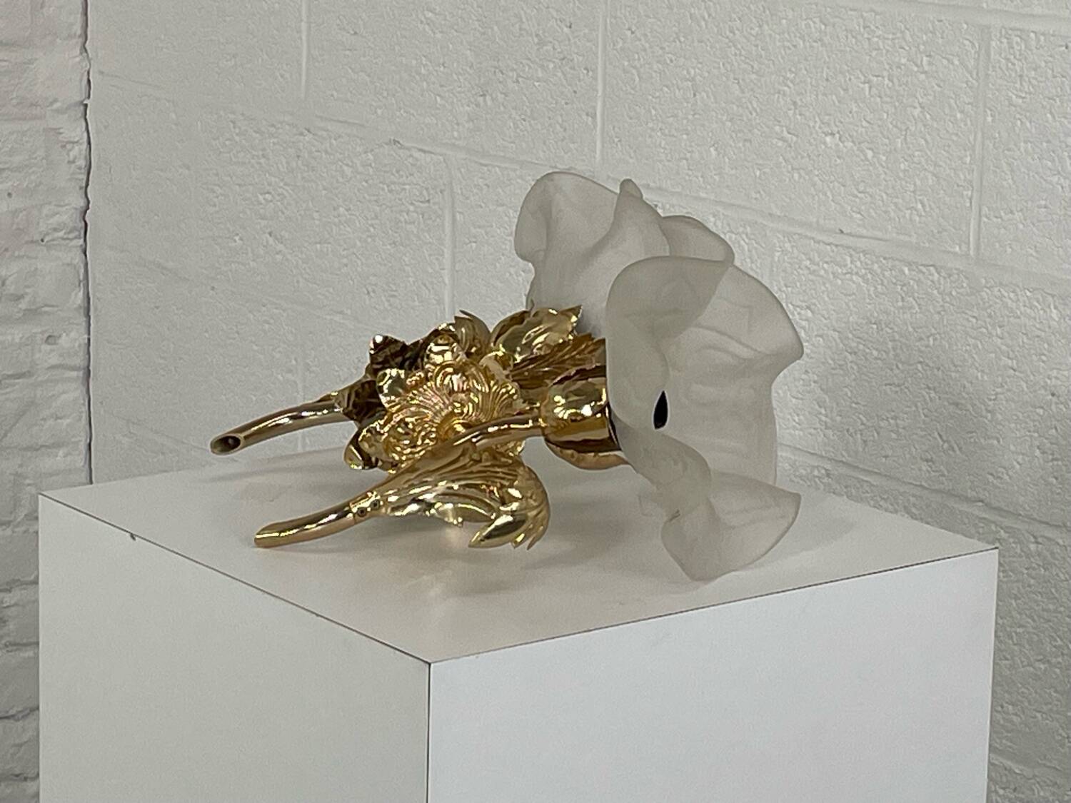 Pair of vintage golden wall lights