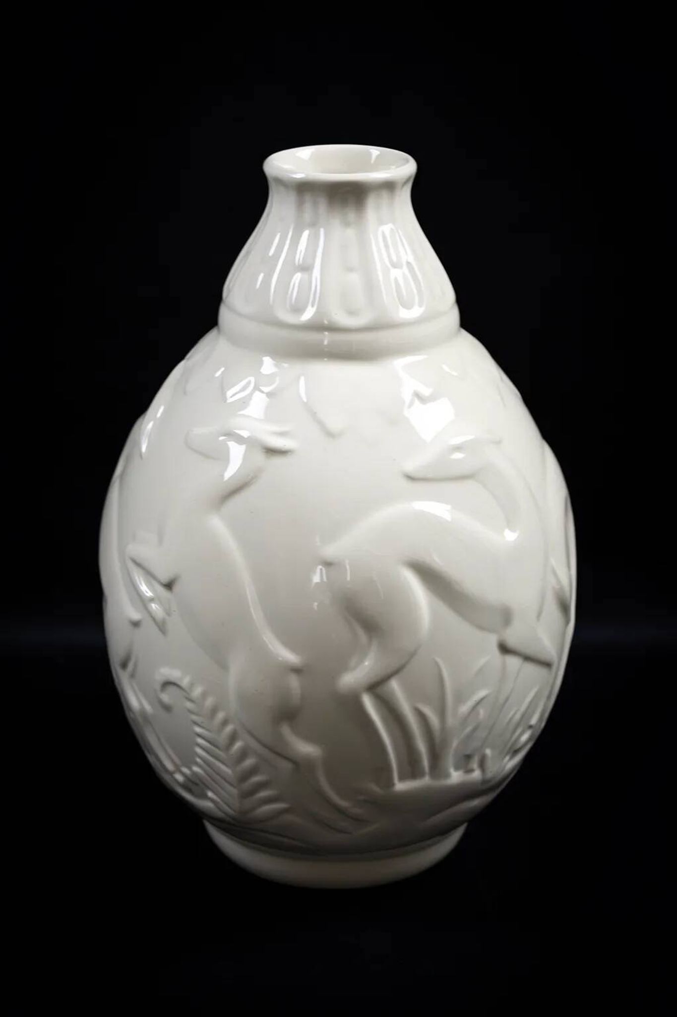 Art Deco vase with 6 deer in earthenware – C. Catteau Boch Frères La Louvière