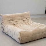 Togo chaise lounge in white corduroy fabric attributed to Michel Ducaroy for Ligne Roset, 1974