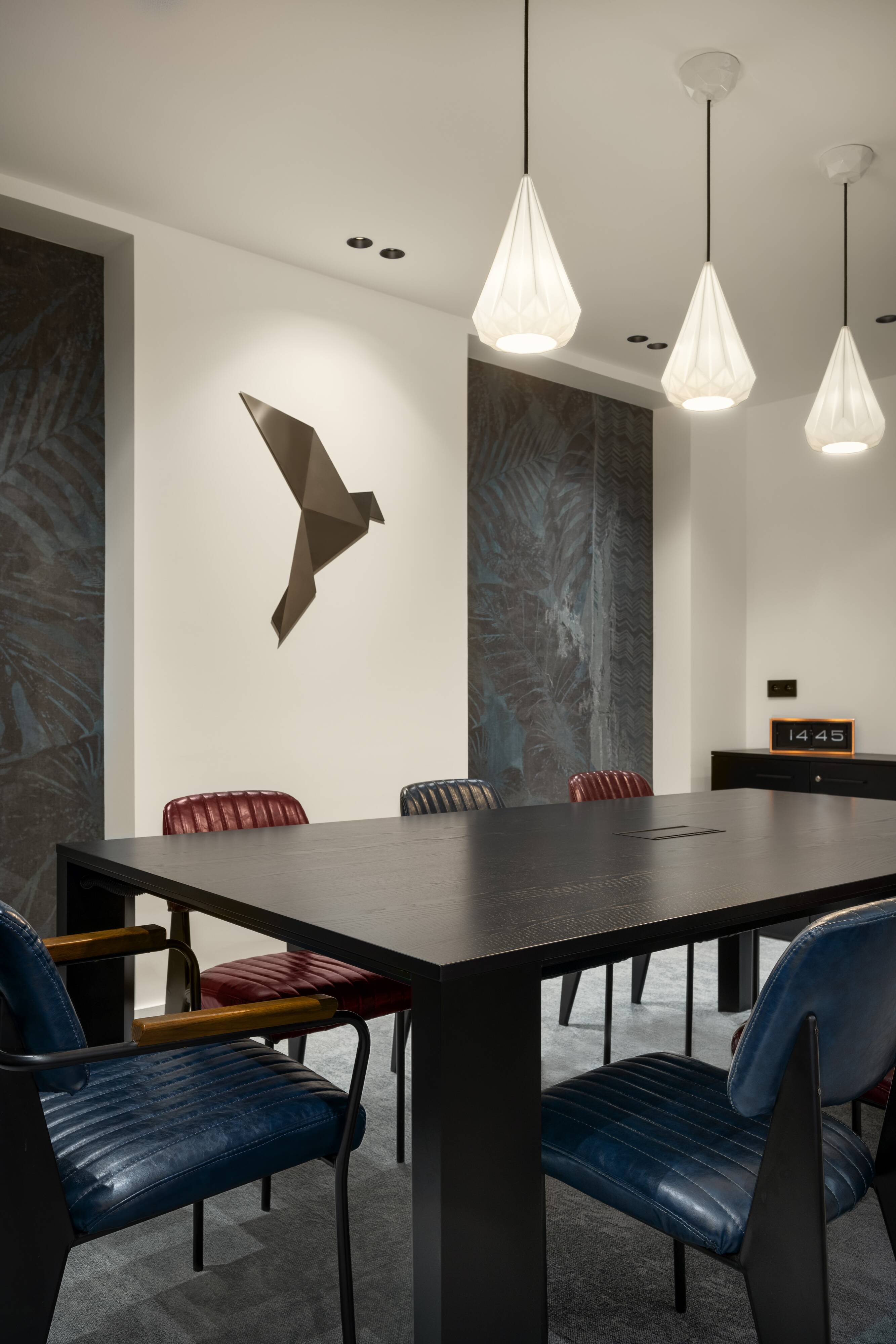 Table de réunion Oto avec 8 chaises