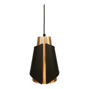 Hanging lamp, from danish lyfa (stamped in the socket)