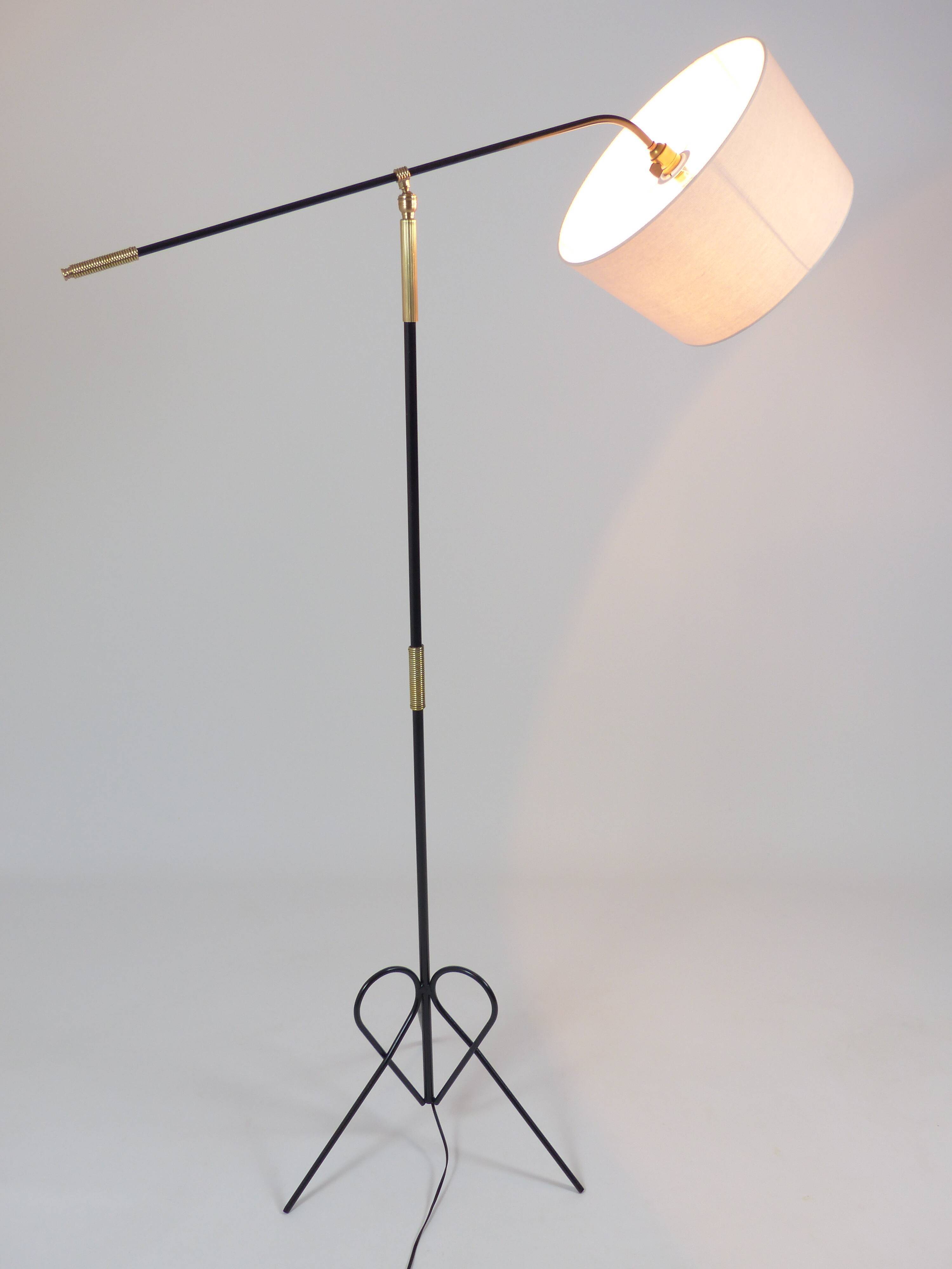 Pendulum lamp