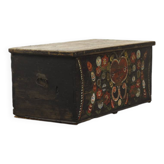 Antique painted Folk art bridal chest