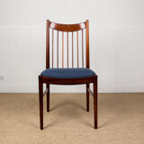 Series of 6 Danish chairs in Rio palissandre by Arne Vodder for Sibast 1960.