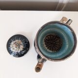 Cafetière en grès émaillé