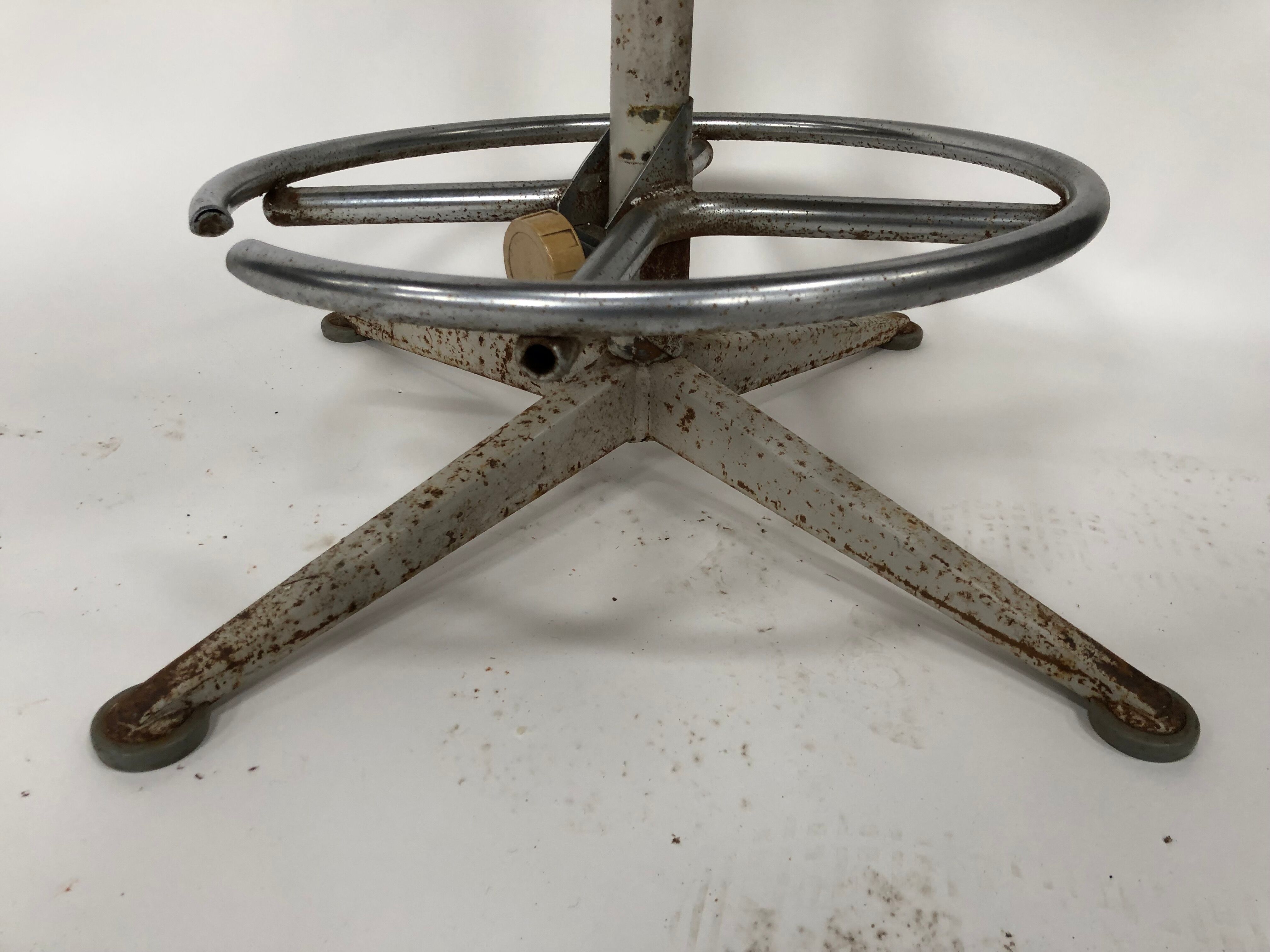 Chair by Friso Kramer for Ahrend Cirkel, 1973