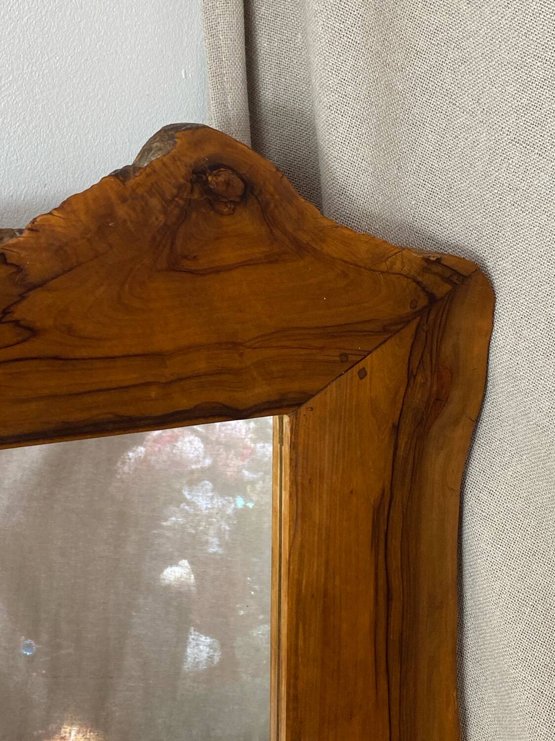 Vintage olive wood mirror in free form