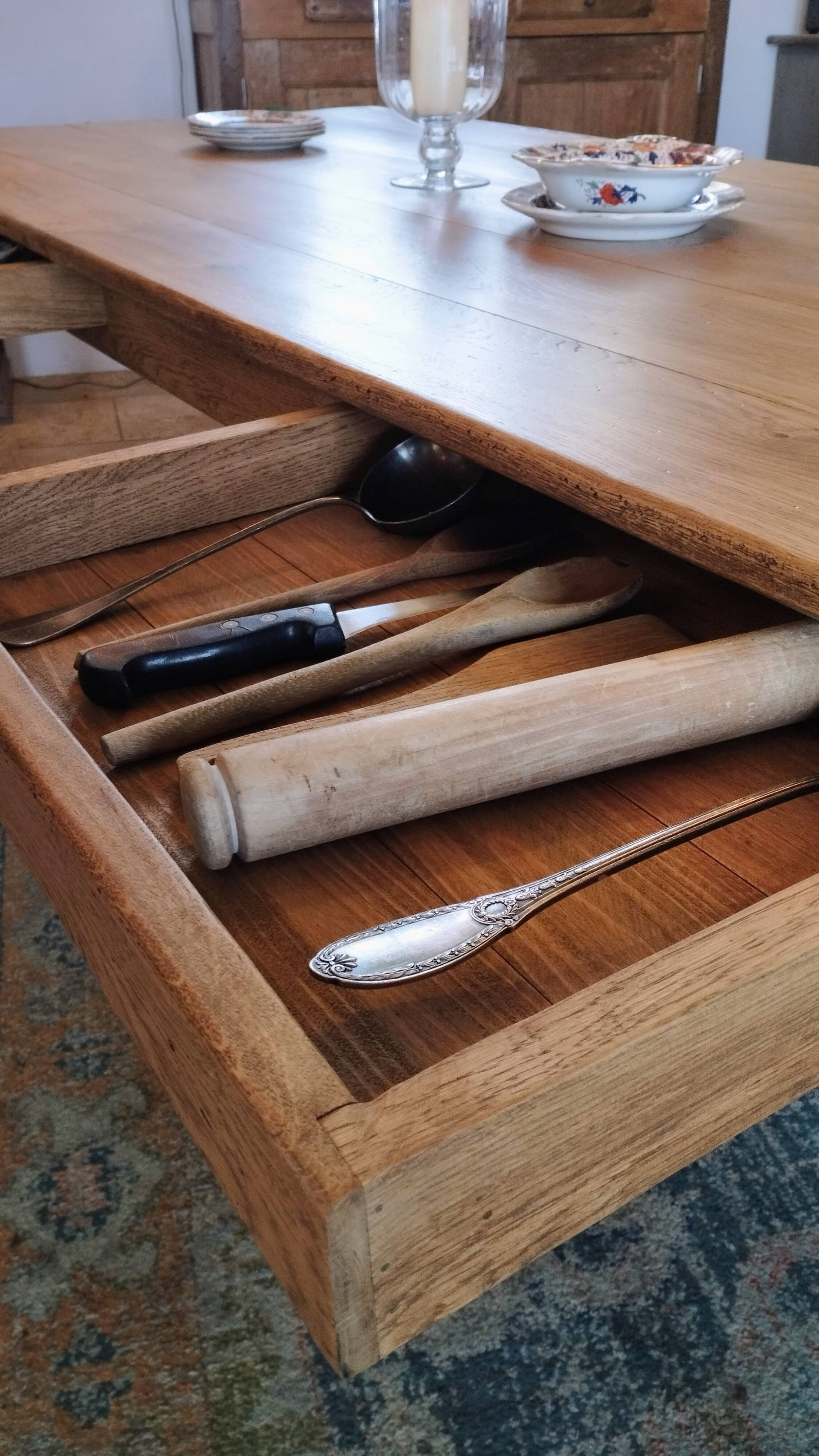 Solid oak farmhouse table 260x100