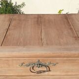 Confiturier en bois naturel, ferronneries en fer forgé