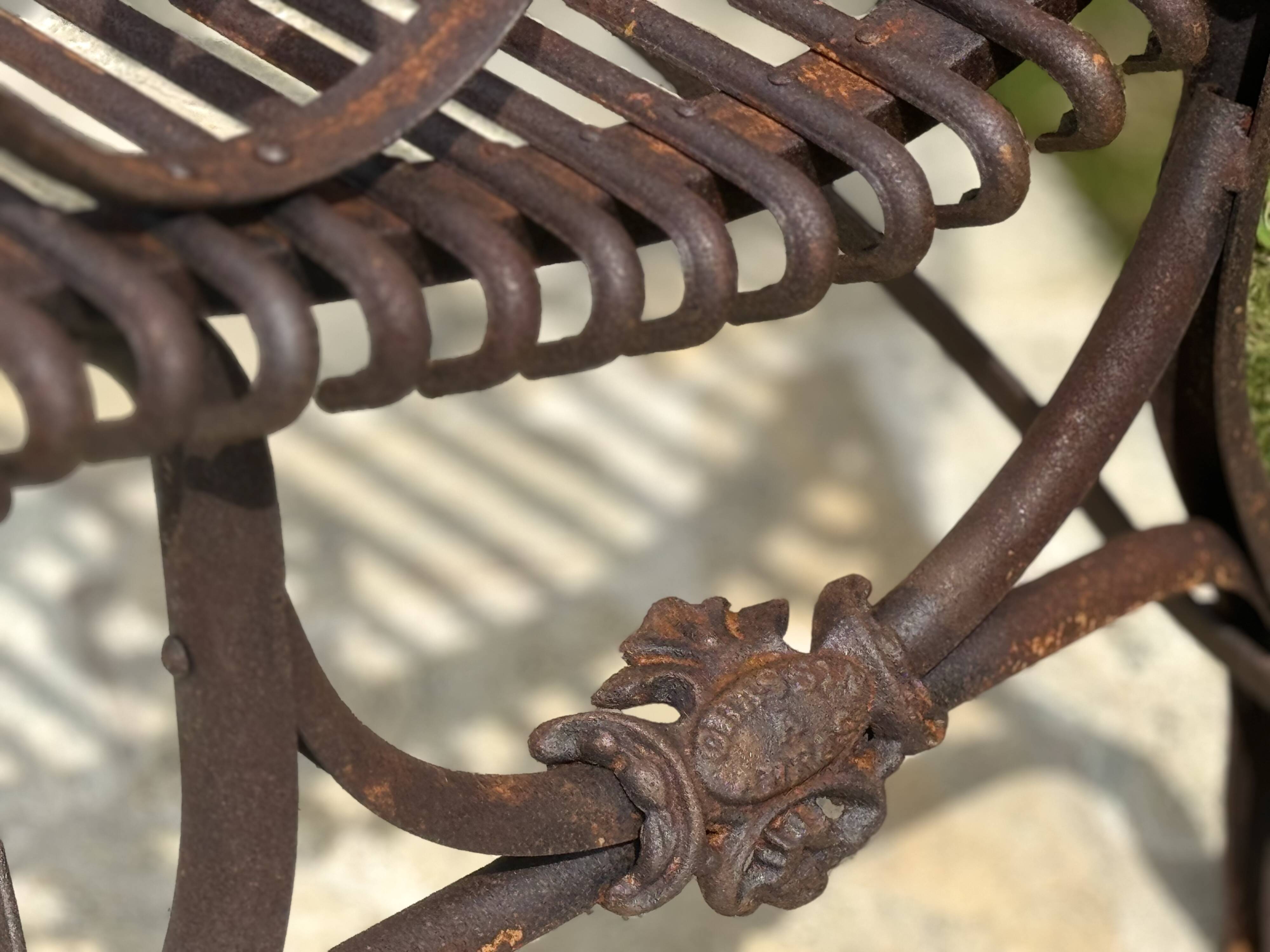 Banc Grassin à Arras - Rouillé - 3 Places