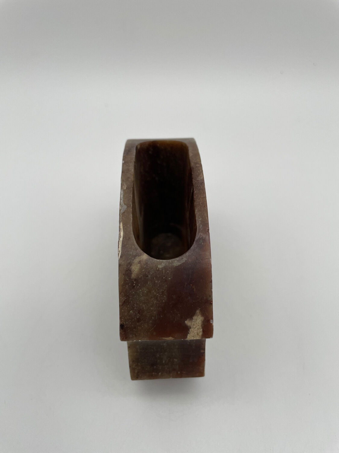 Carved quartz pencil pot and inlaid pearly stones, swans and flowers.