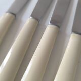 Set of 12 Bakelite knives