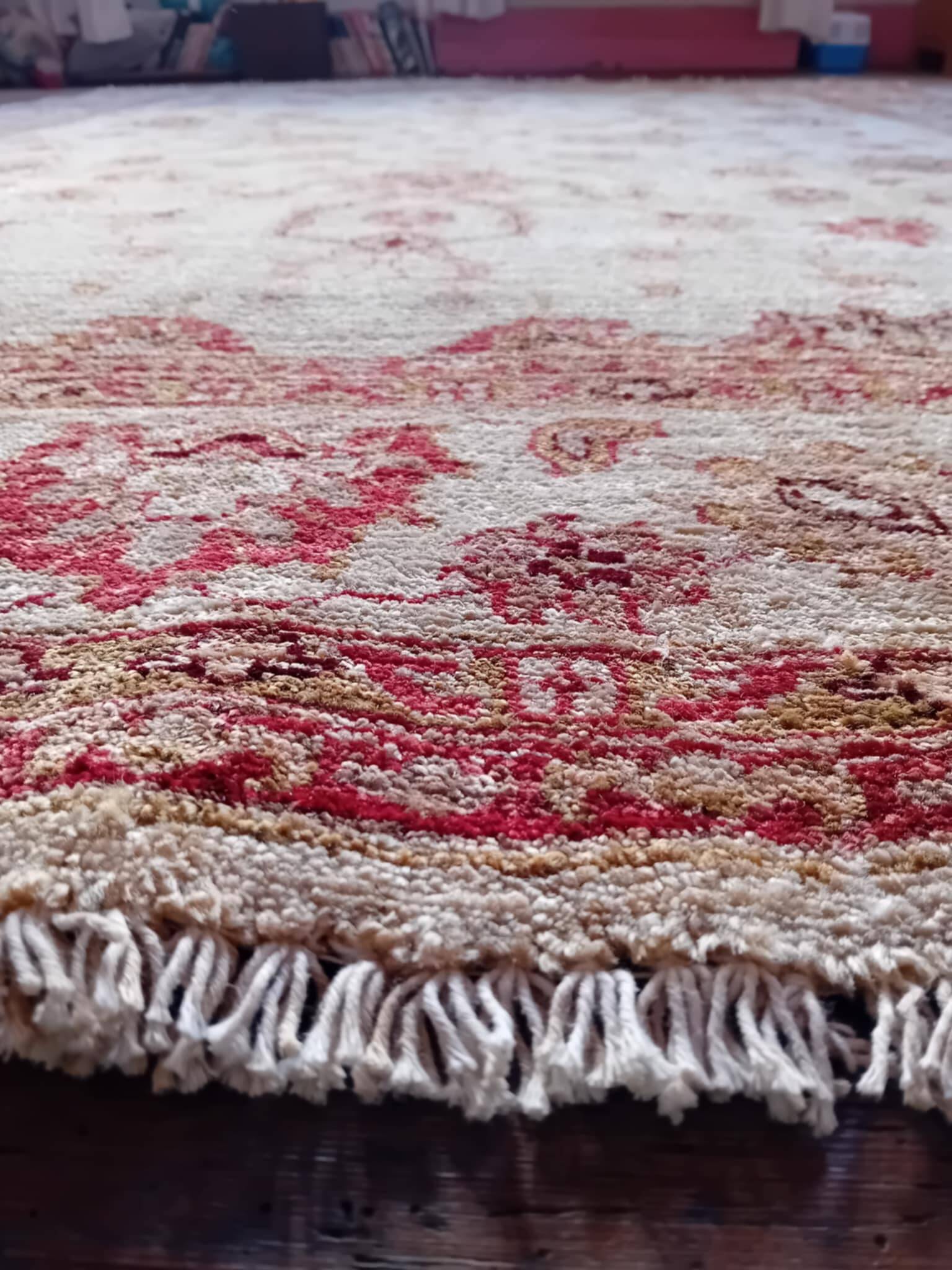 Tapis Pakistanais Farahan fait main 272x199cm