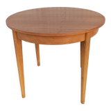 Vintage table with integrated extension