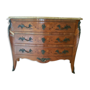 Commode style Louis XV
