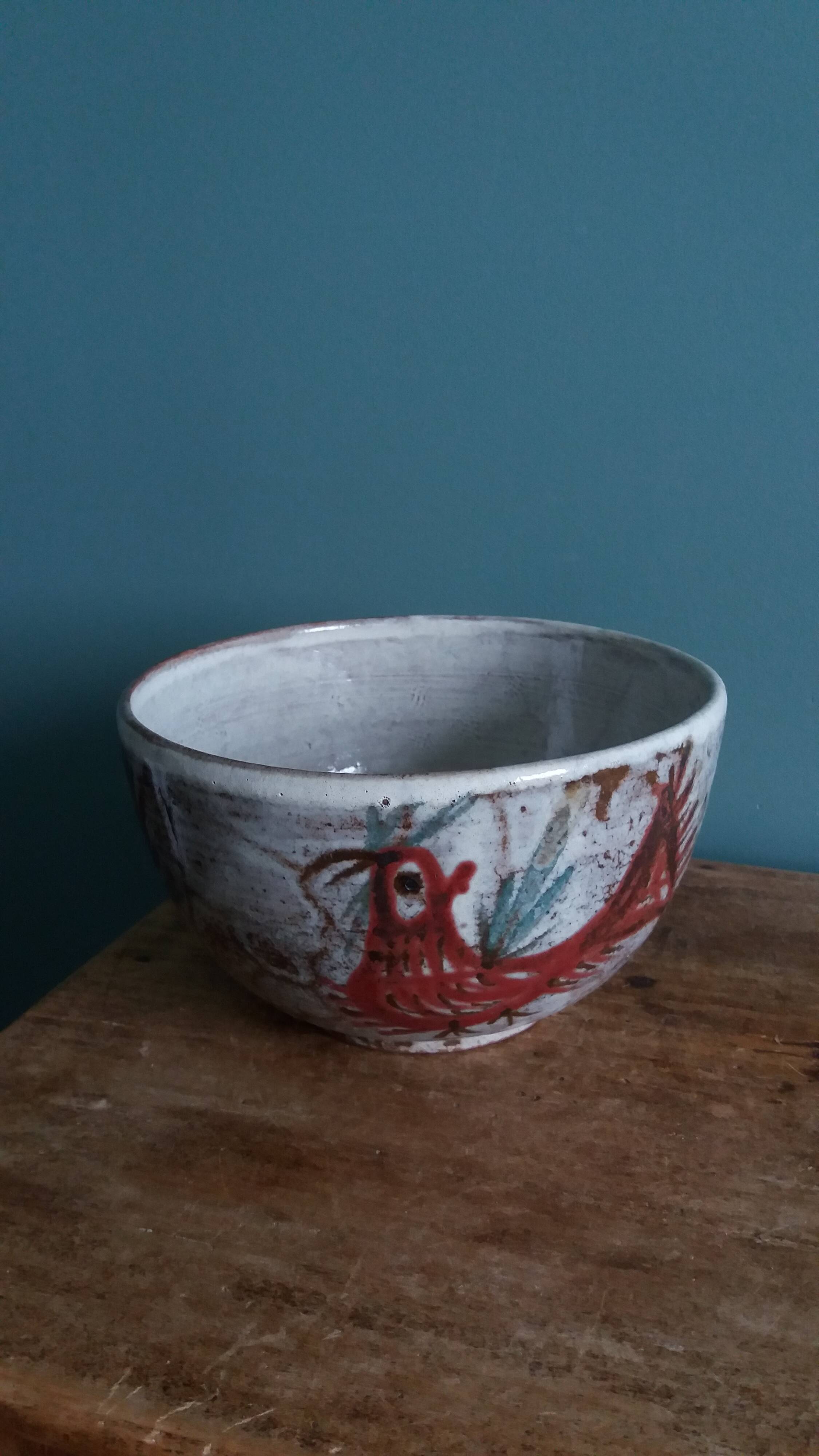 Empty pocket bowl signed Le Murier Gustave and Micheline Reynaud, Vallauris