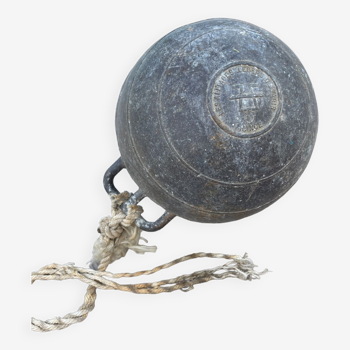 Boule de flottaison zinc vintage