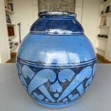 Vase en grés bleu vers 1930