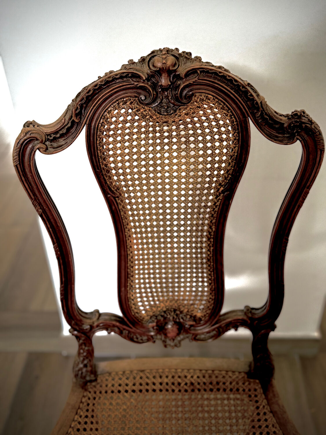 Vintage caned chair – Louis XV