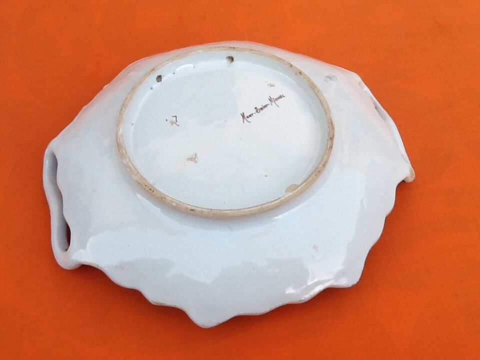 Polychrome polychrome polylobed dish in LV earthenware (Lafargue / Verlingue)