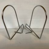 Pair of metal bookends