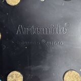 Artemide Tolomeo desk lamp, Design: Michele De Lucchi, Giancarlo Fassina.