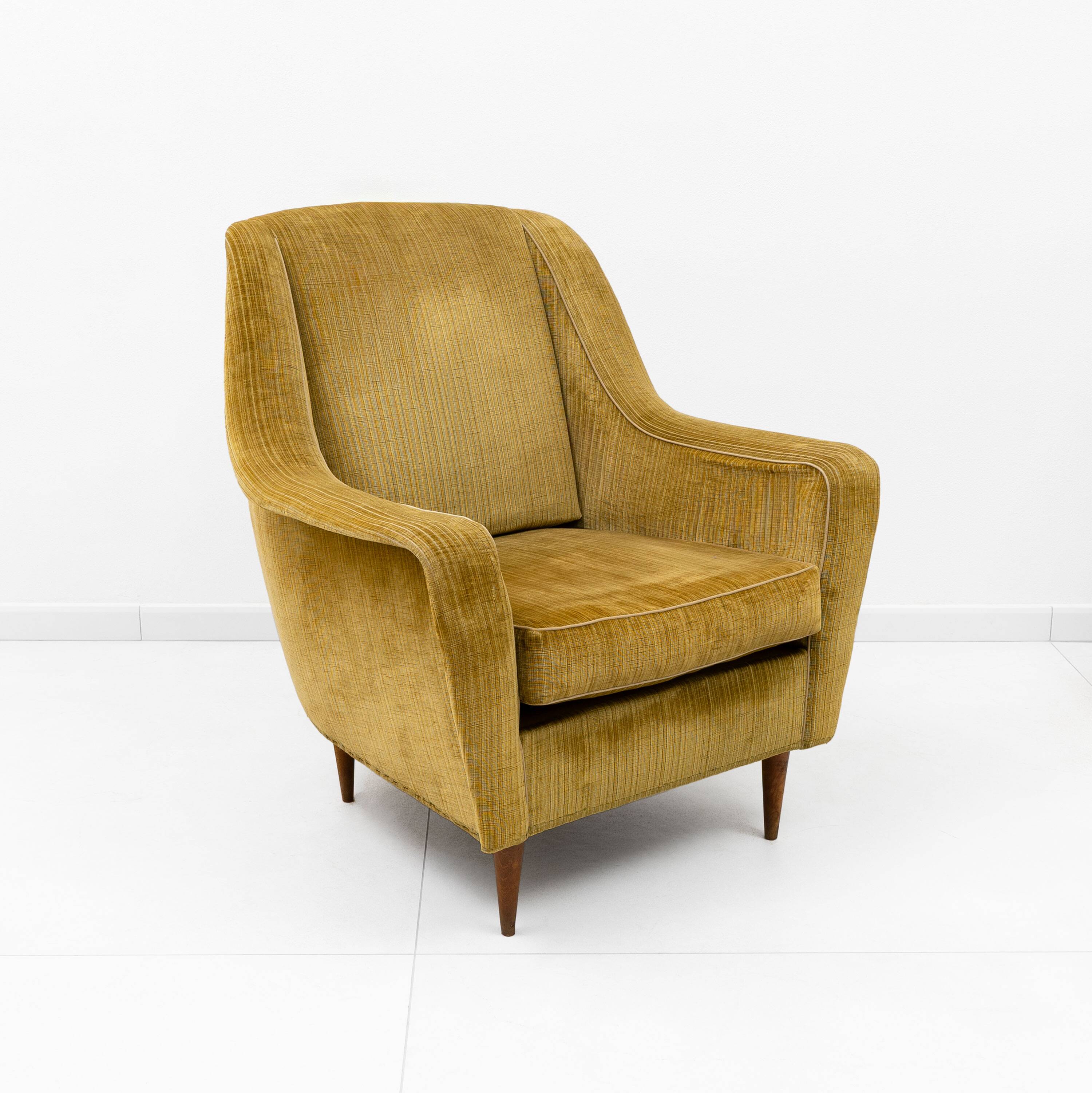 Ico Parisi Mid-Century Modern Italian Armchairs for Ariberto Colombo, 50s