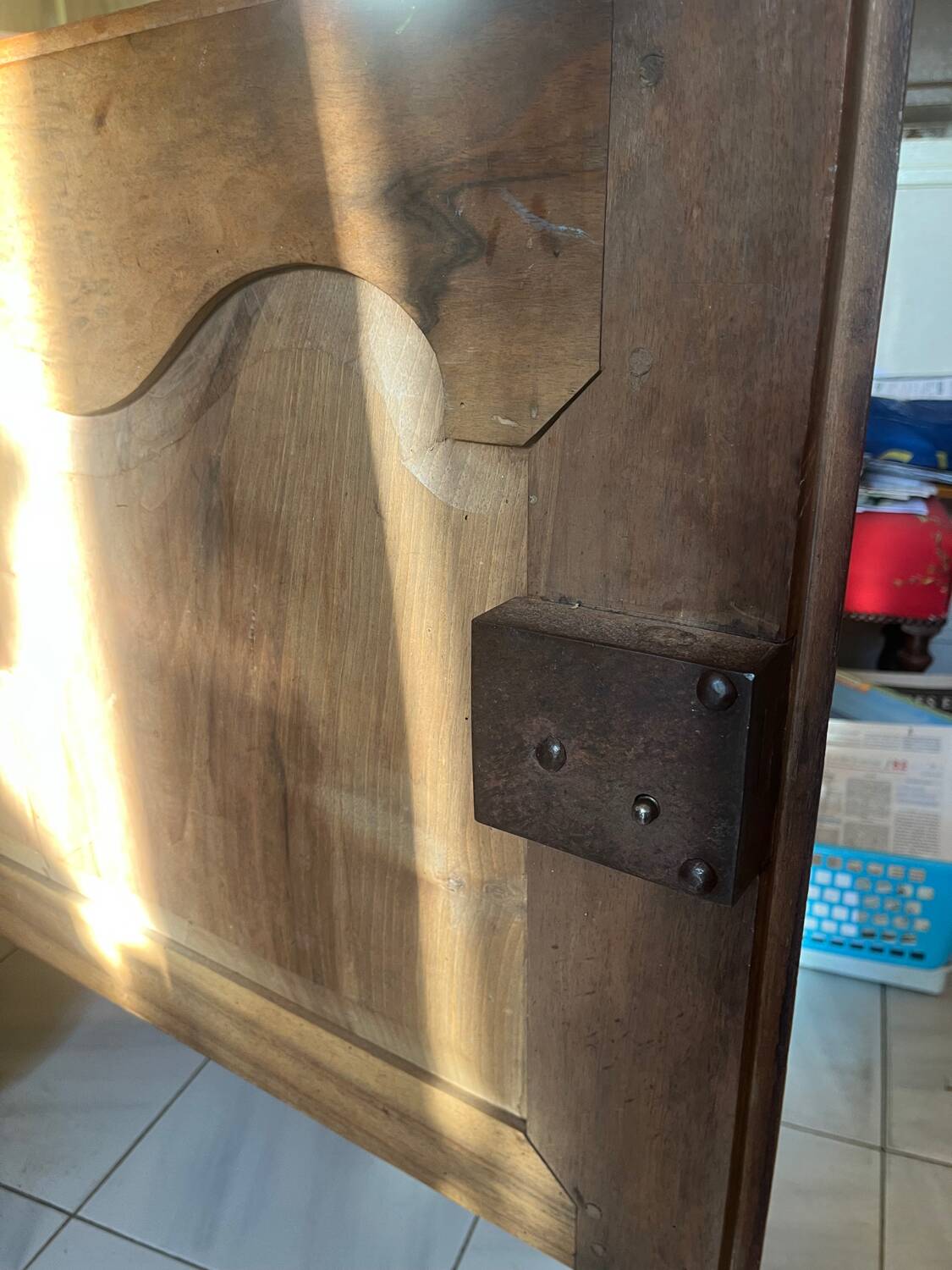 Louis XV two-part buffet, late 18th century