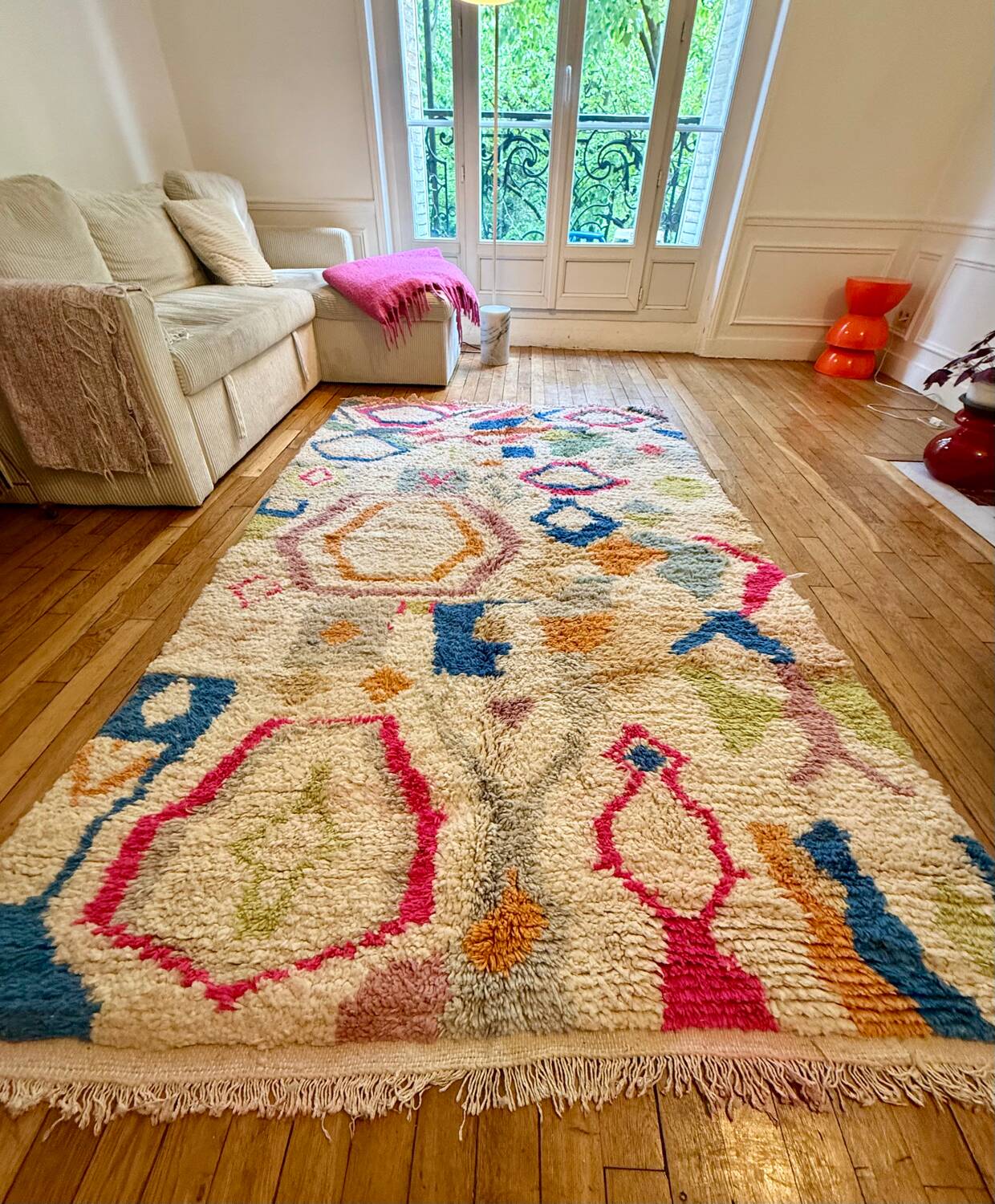 Moroccan Berber rug 150 x 250