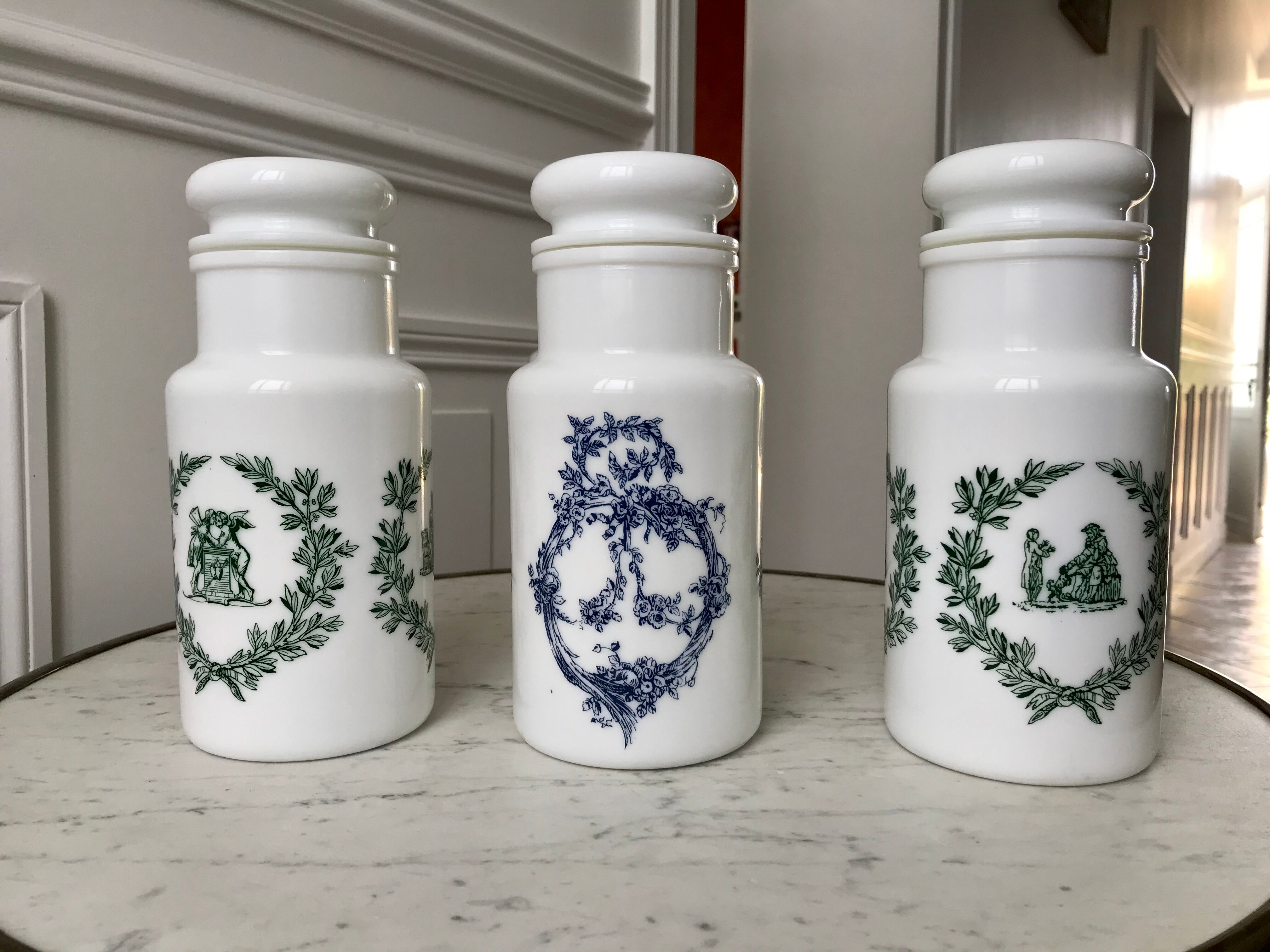 Trio of apothecary pots in opaline years 40-50