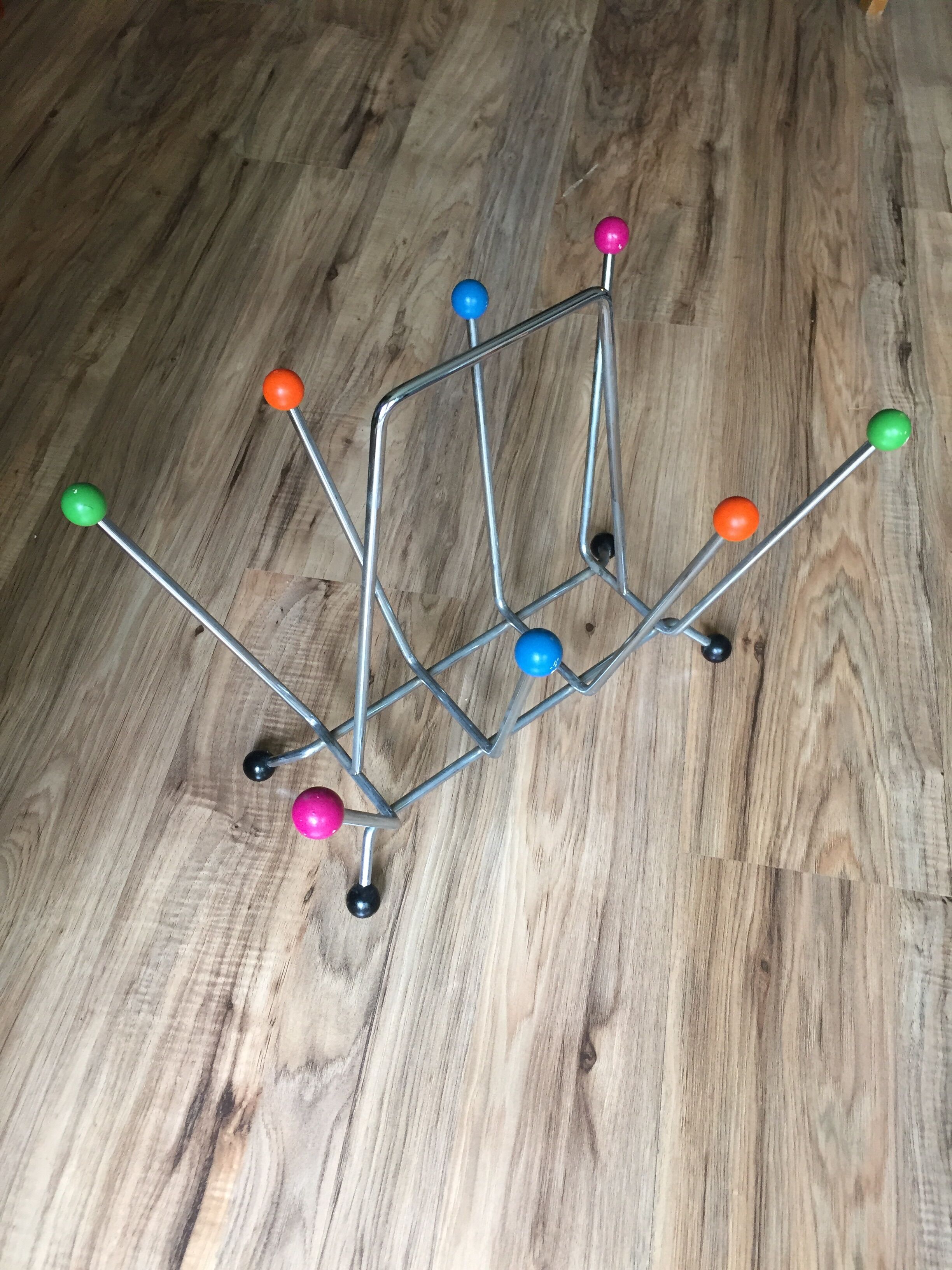 Vintage Magazine Door Sputnik