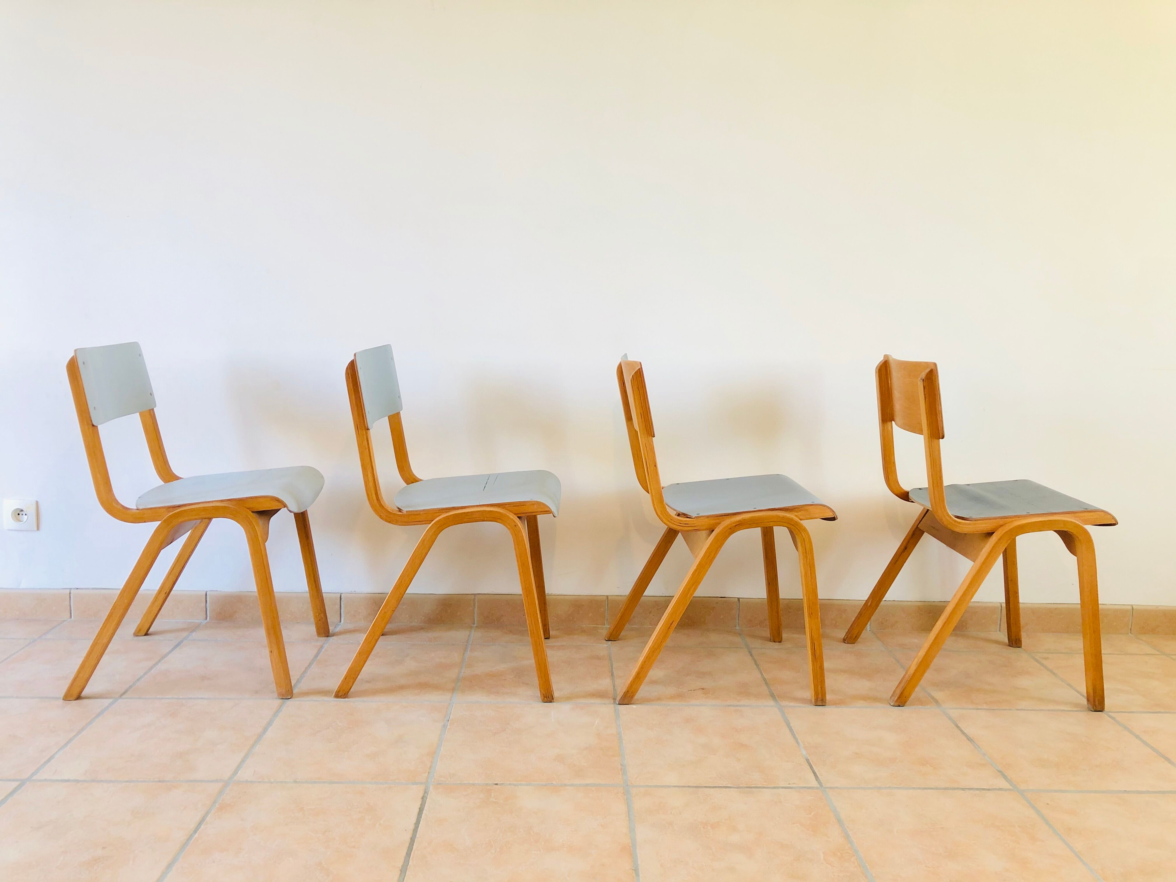 Set of 4 vintage chairs shade of 1960 grey
