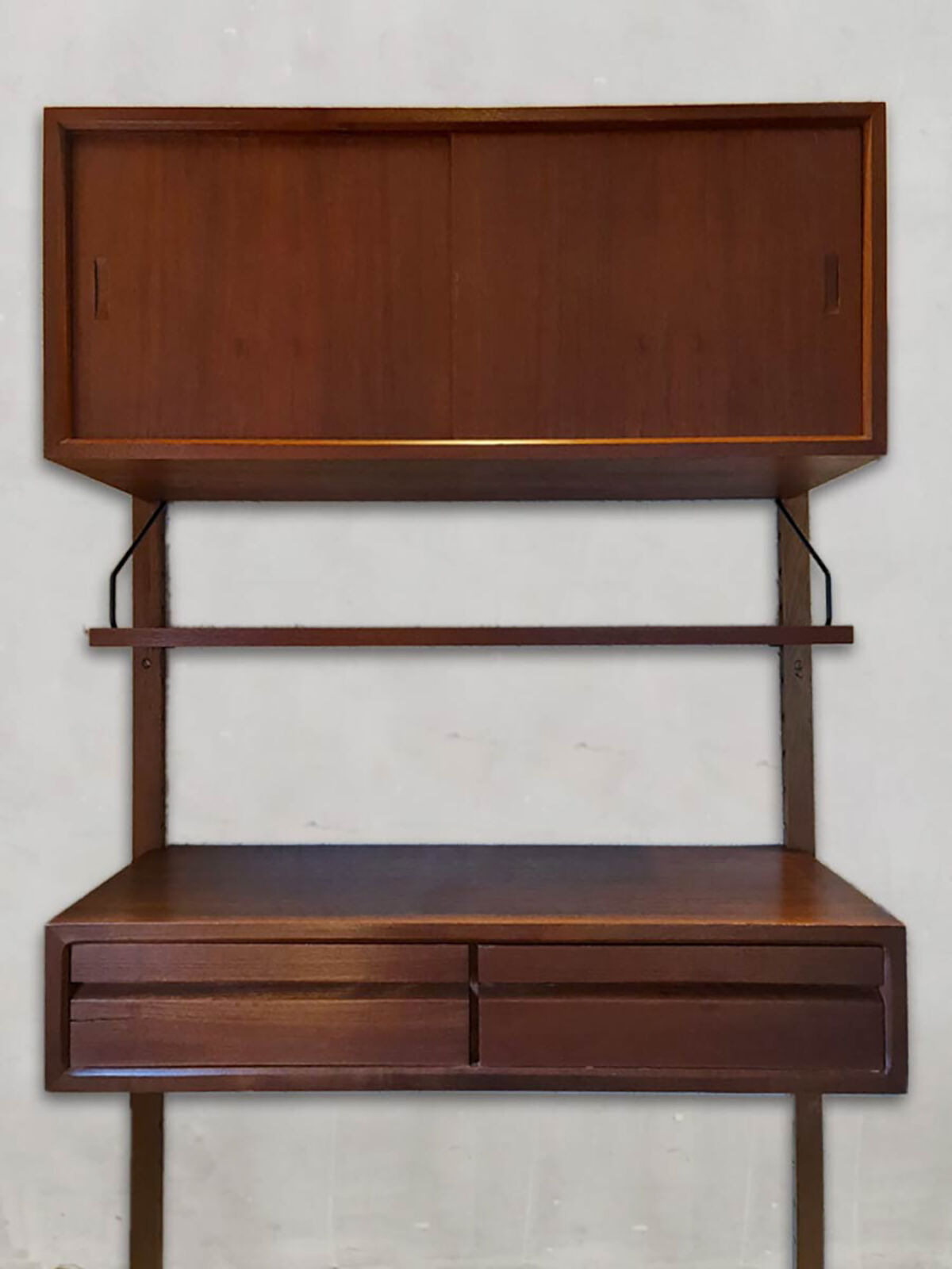 Midcentury Danish design wall unit shelf Poul Cadovius Royal System