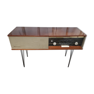 Wooden cabinet with radio and record player