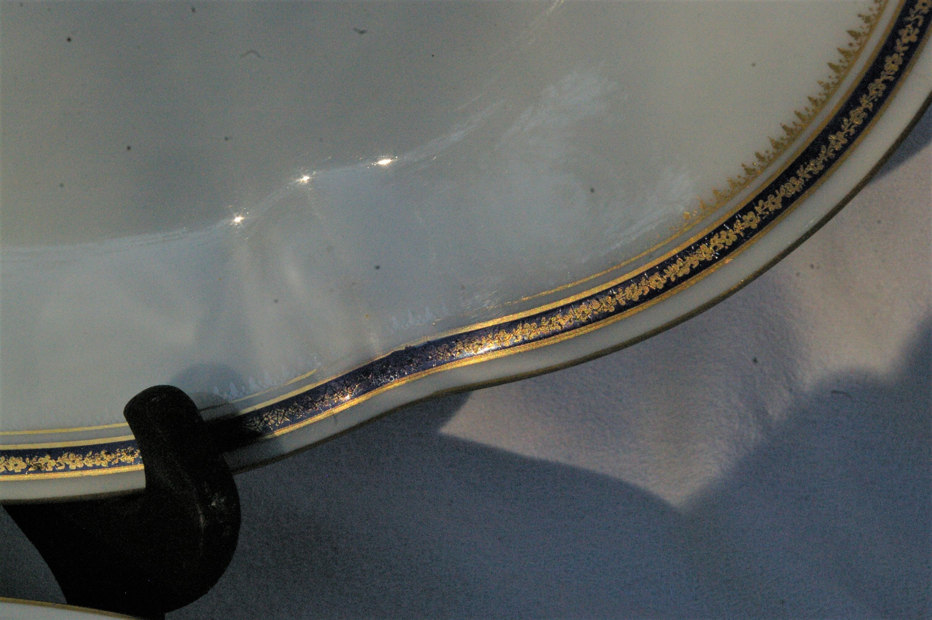 Table service 58 pieces in limoges porcelain uc - blue and gold border