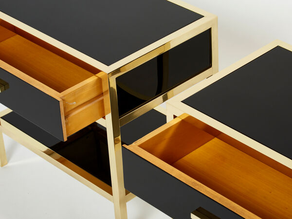 Paire de tables de chevet laquées laiton par Michel Pigneres 1970