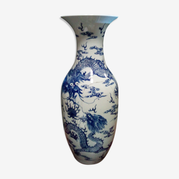 Vase antique chinois