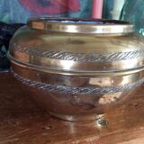 Cache pot en cuivre