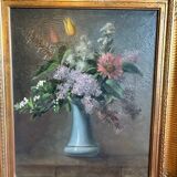 Flower bouquet display