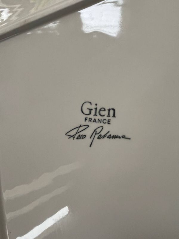 5 assiettes gigognes Paco Rabanne en faïence de Gien
