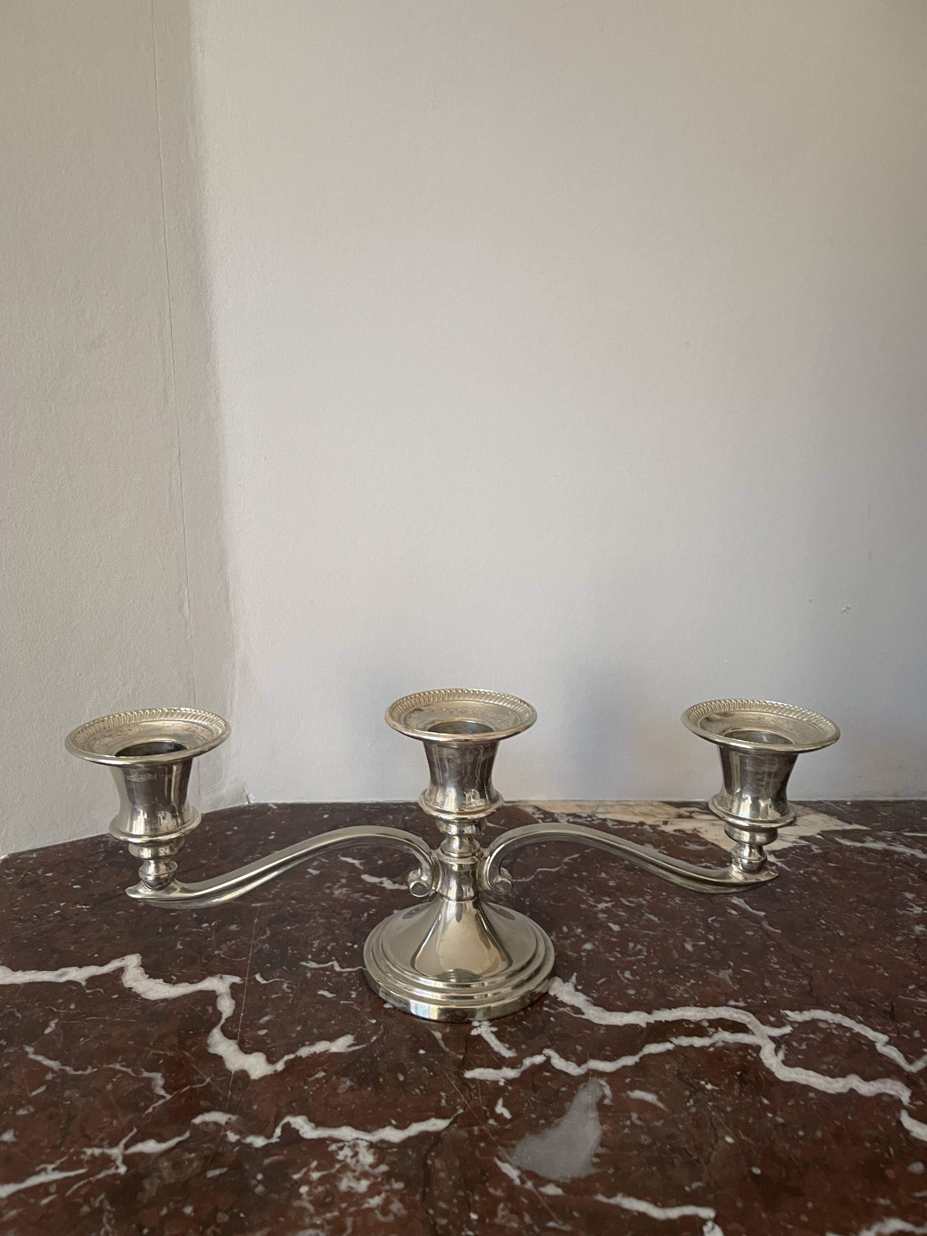 PAIRE DE CHANDELIERS