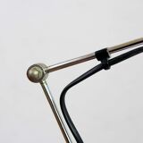 Articulated desk lamp