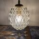 Lampe baladeuse globe en verre ciselé électrifiée à neuf