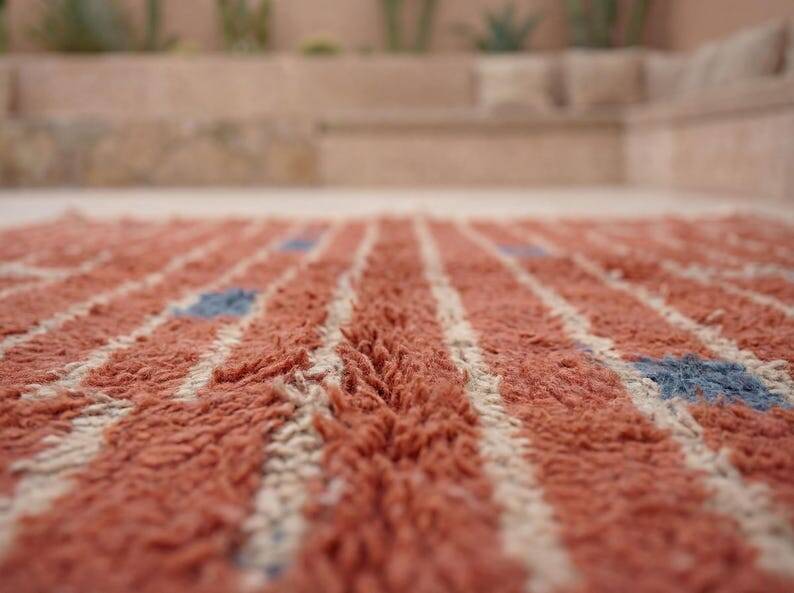 Authentic natural wool rug with traditional coloured patterns 2/3 m