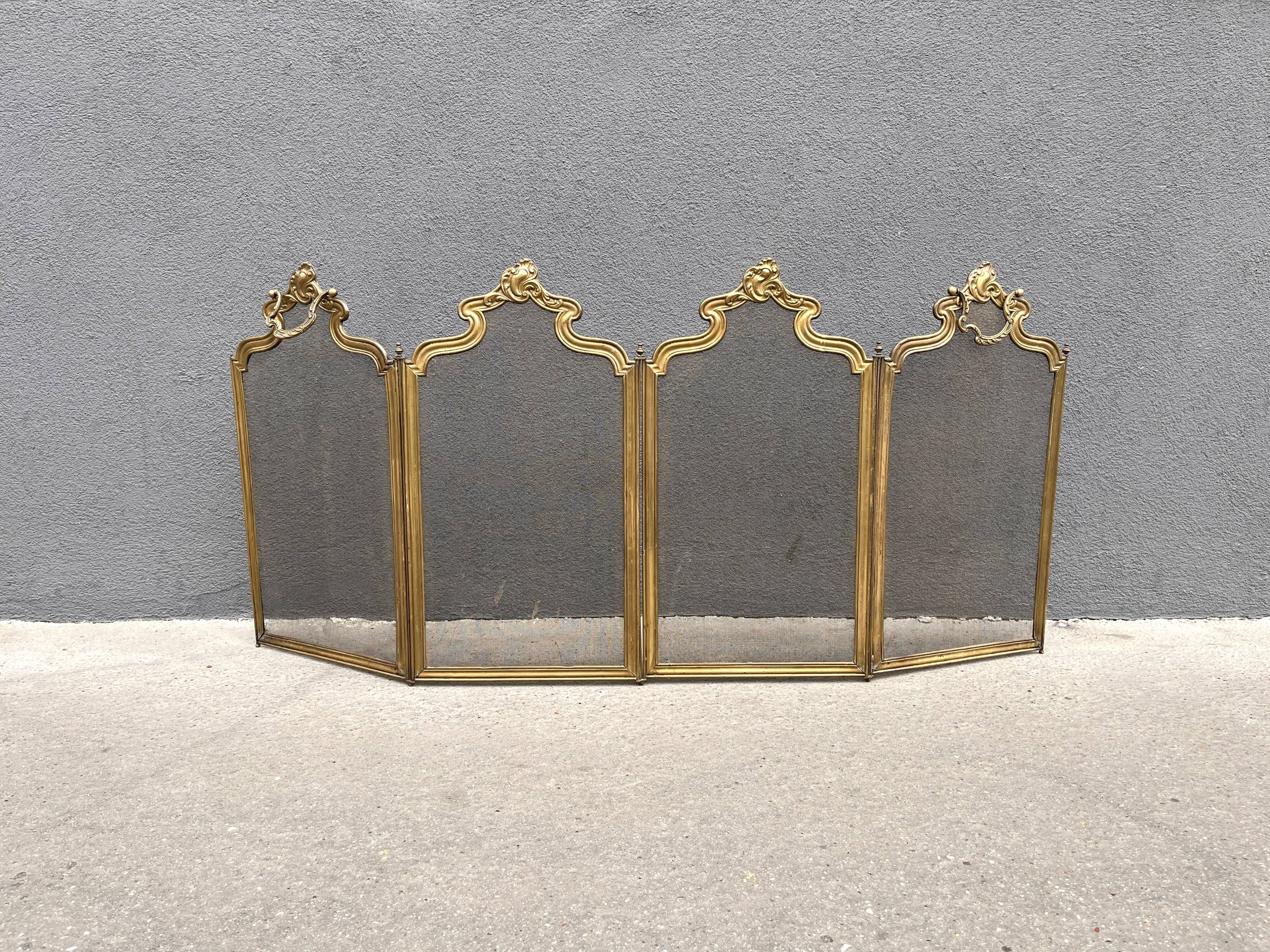 19th century Art Nouveau brass fireplace screen