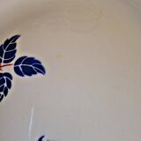 K&G Lunéville Chantal model round dish (pink flower, blue leaves)