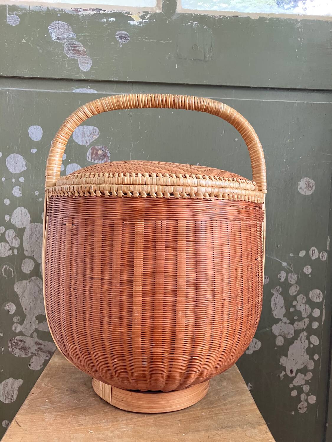 Wicker basket